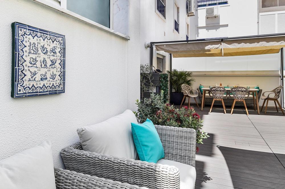 Flea Market Alfama House Lisbon Room photo
